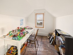 New Hill, Goodwick, SA64