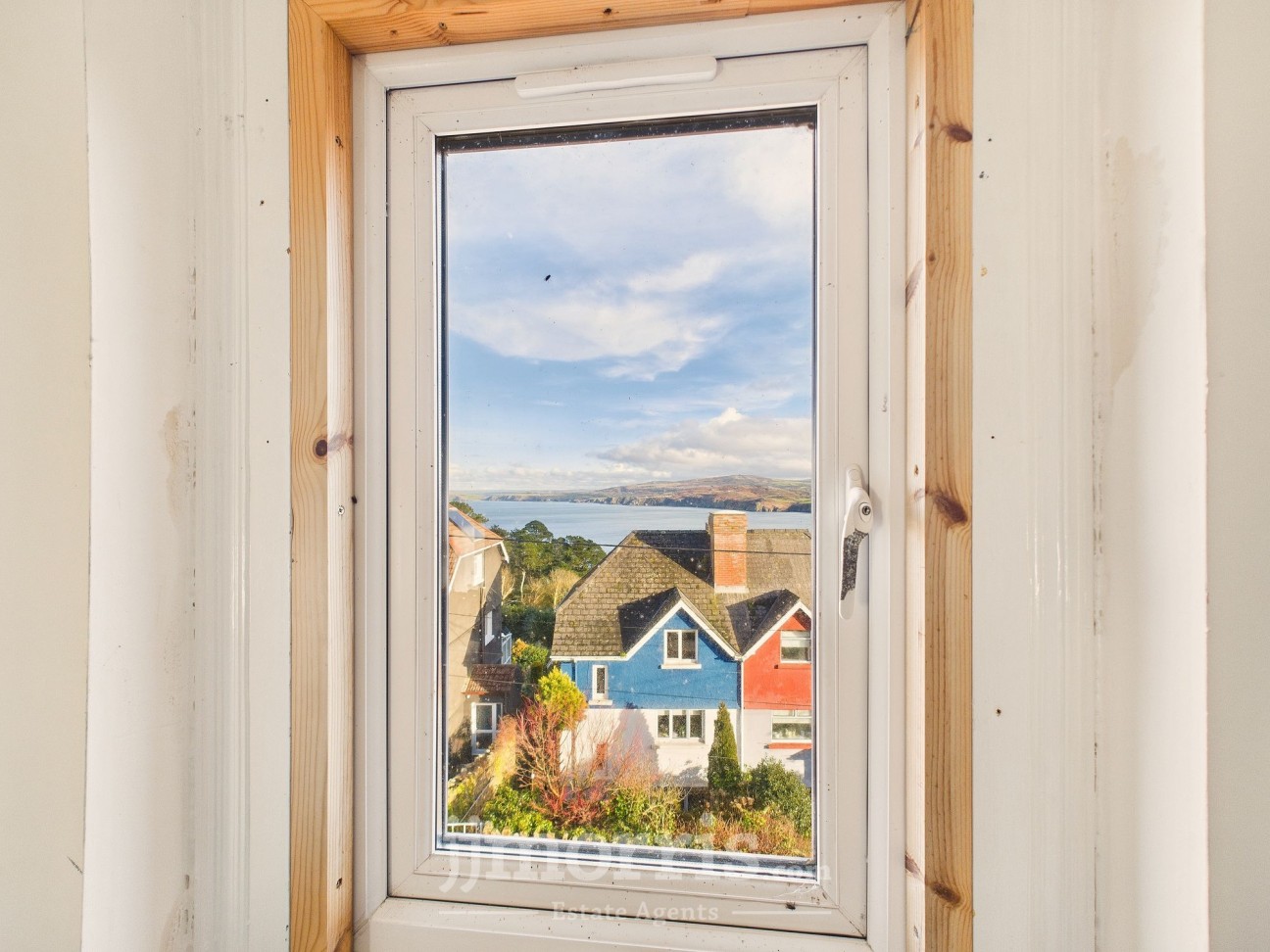 New Hill, Goodwick, SA64