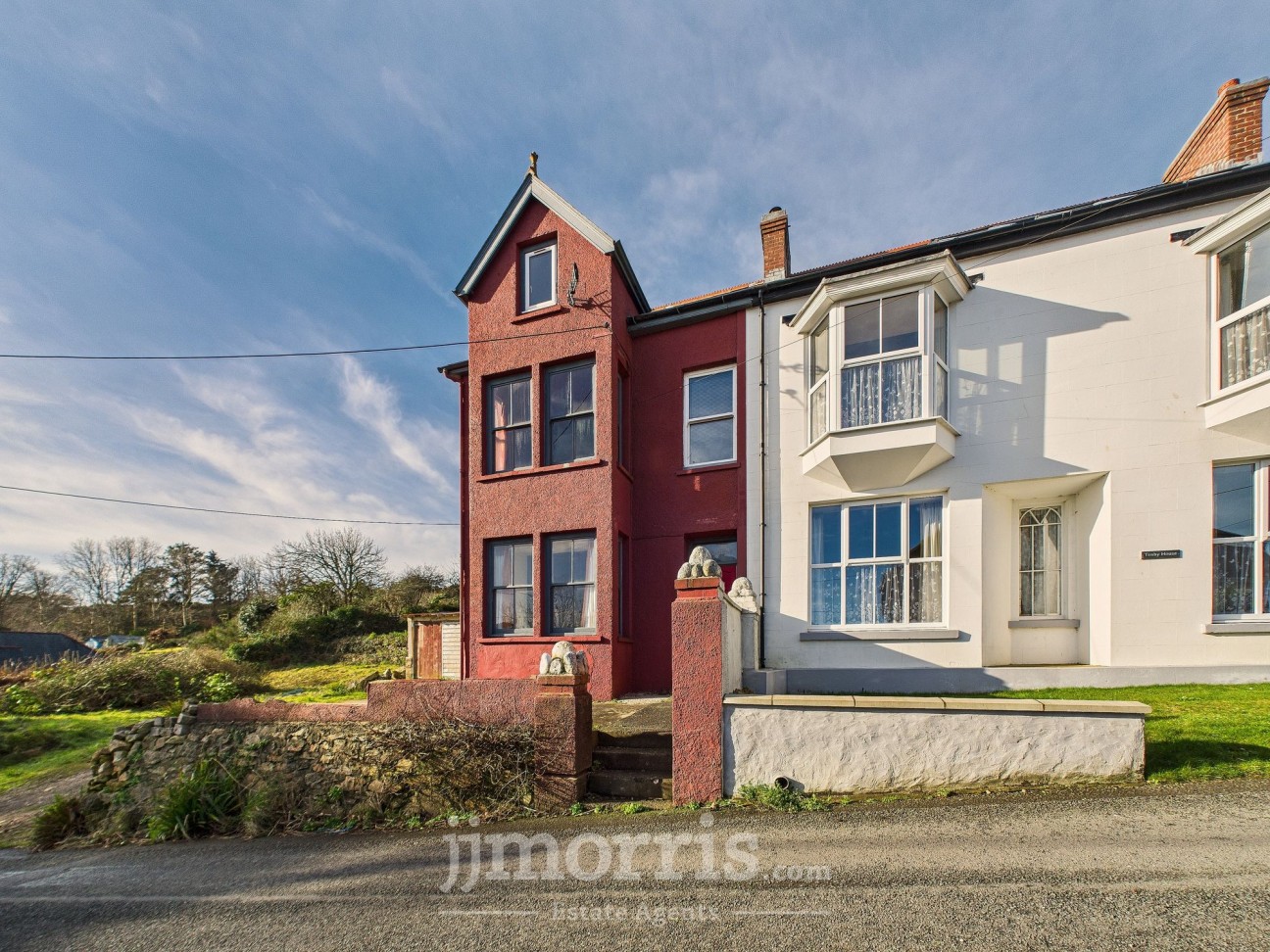 New Hill, Goodwick, SA64