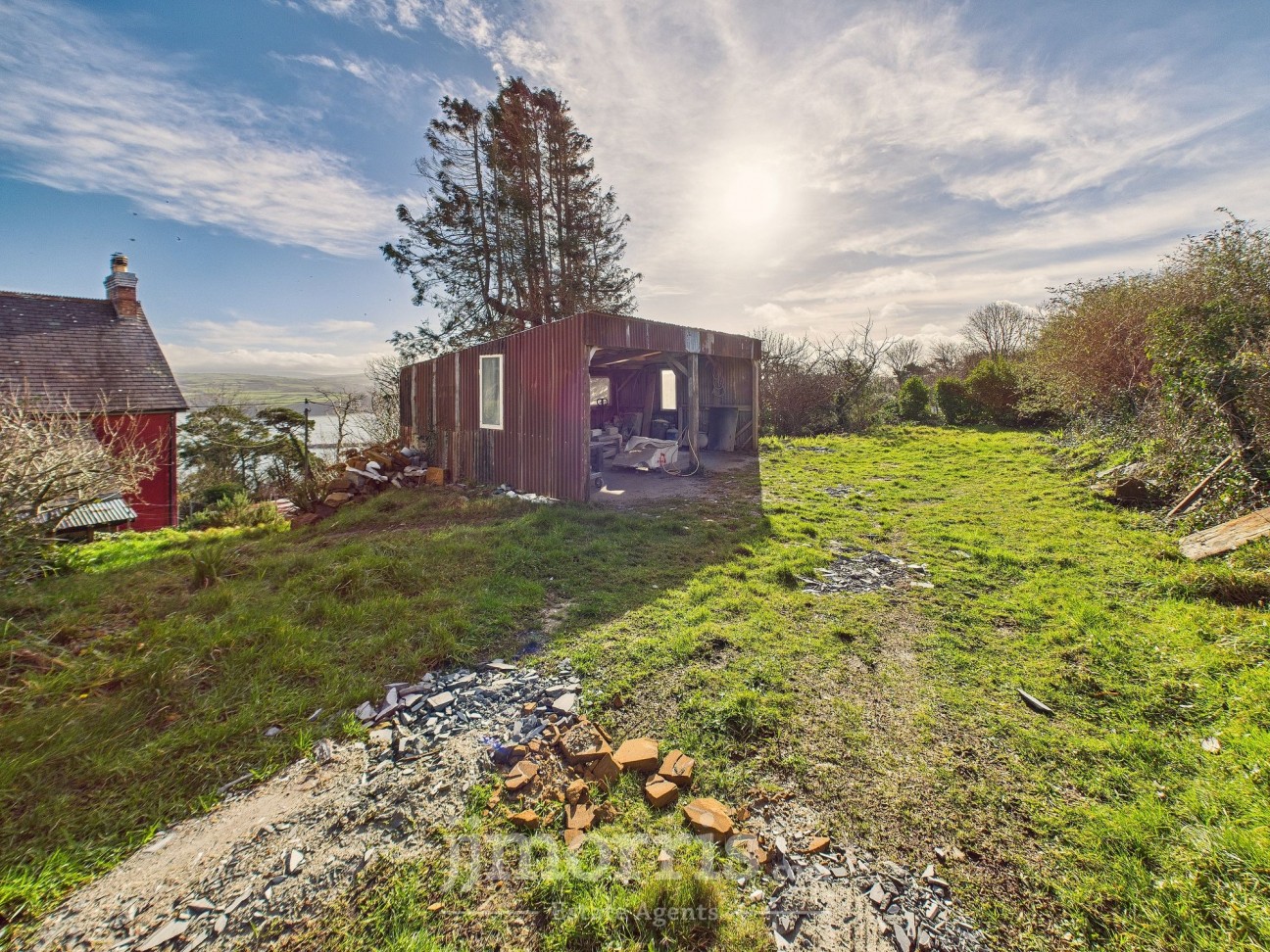 New Hill, Goodwick, SA64