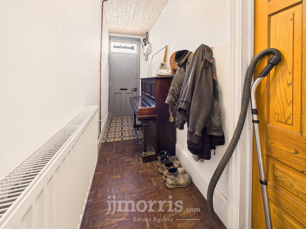 New Hill, Goodwick, SA64