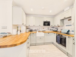 St. Nons Close, St. Davids, SA62