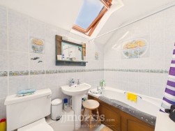 Parc Yr Eglwys, Dinas Cross, SA42