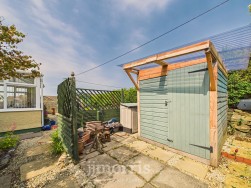 Parc Yr Eglwys, Dinas Cross, SA42