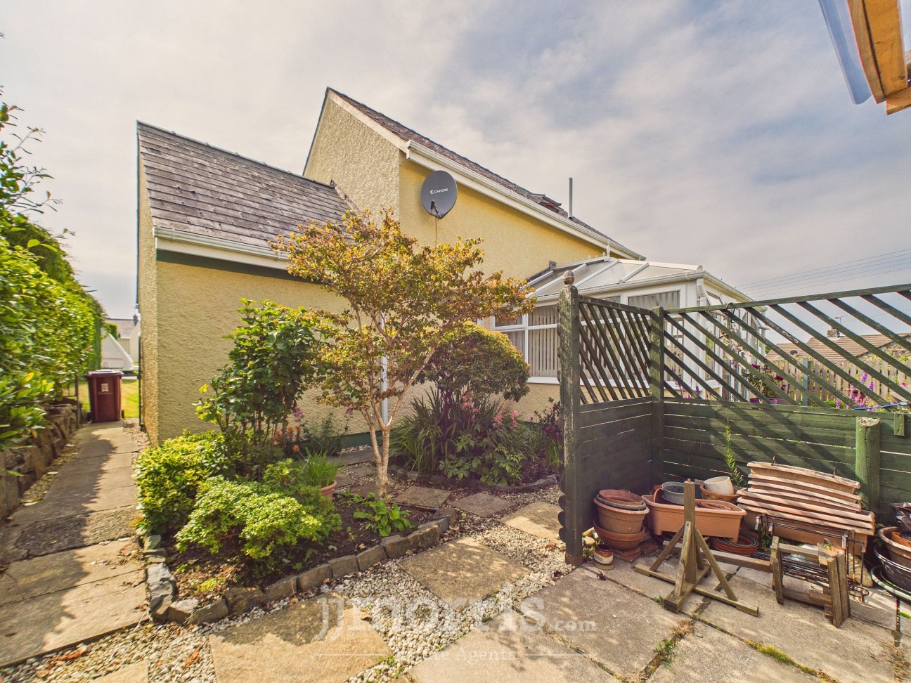 Parc Yr Eglwys, Dinas Cross, SA42