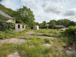 At The Lower Yard, Llwyngwair Home Farm, SA42