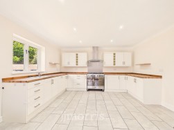 Maes Yr Afon, Goodwick, SA64