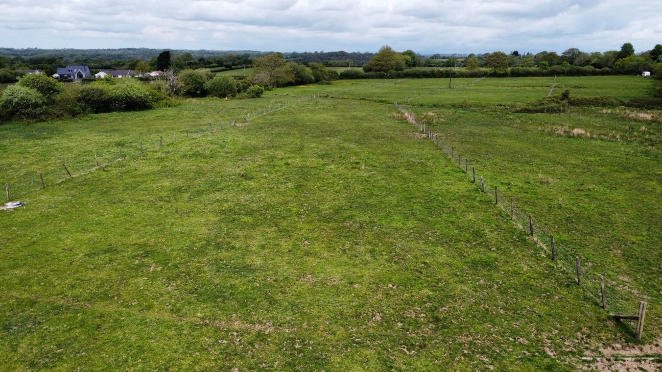 Cresselly, Kilgetty, SA68