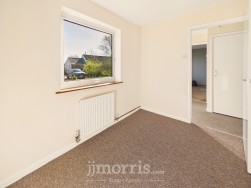 Dinas Cross, Newport, SA42