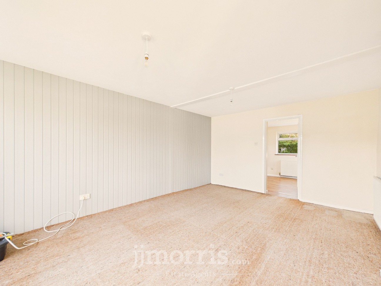 Dinas Cross, Newport, SA42