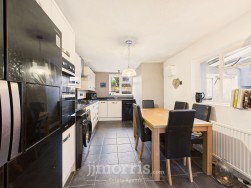 Heol Rhian, Llanrhian, SA62