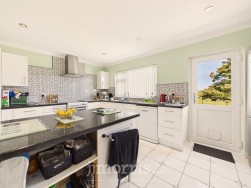 Croeslan, Llandysul, SA44