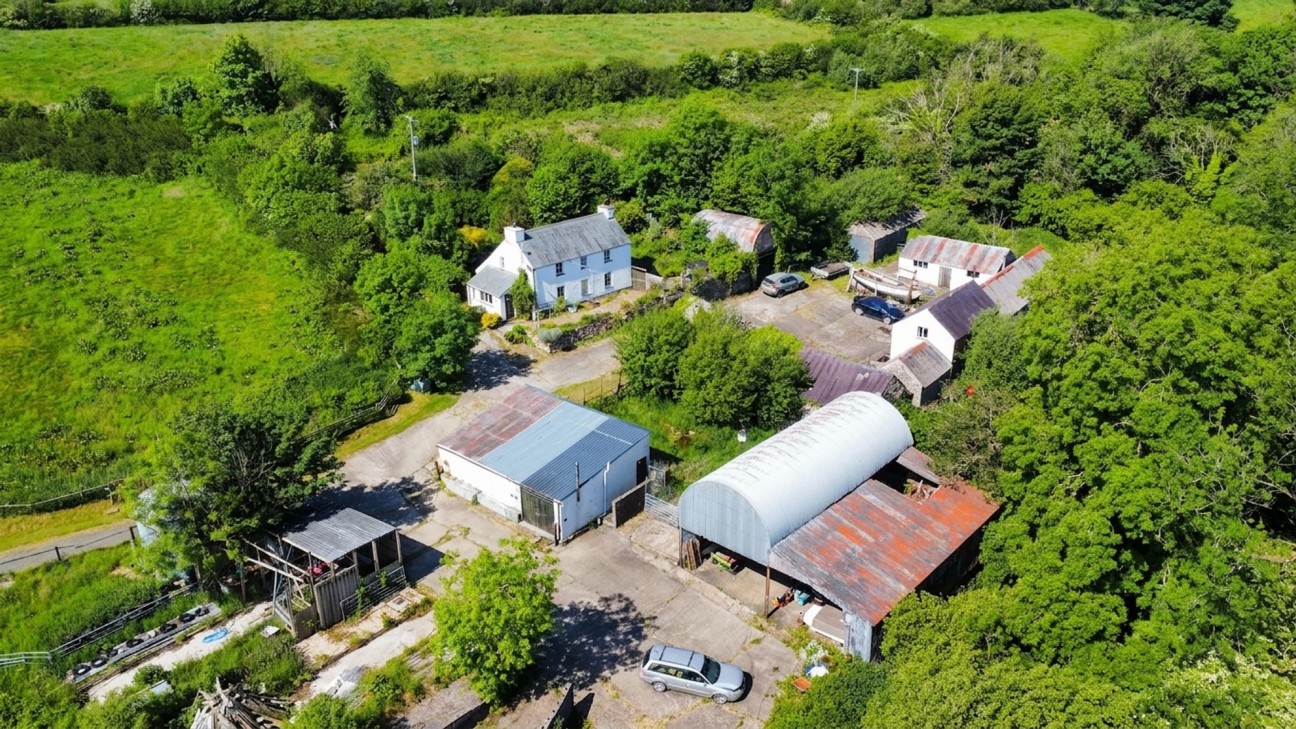 Llanycefn, Clynderwen, SA66