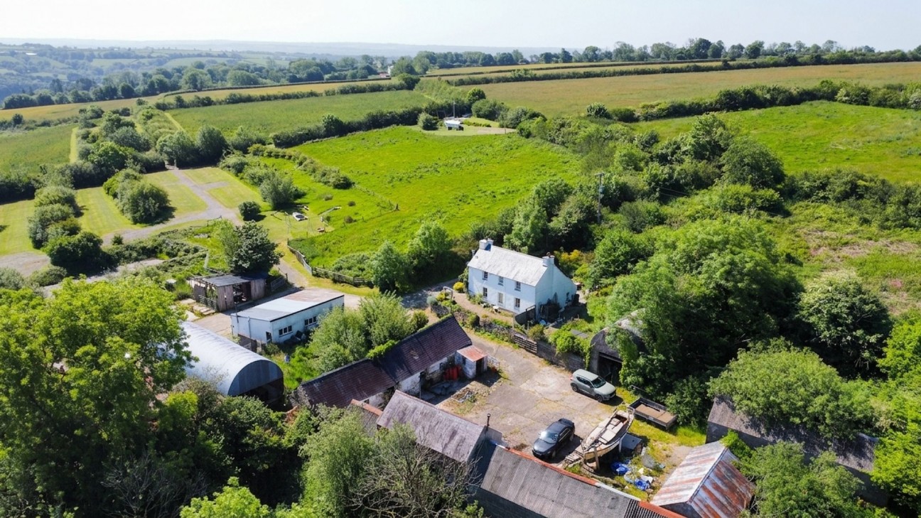 Llanycefn, Clynderwen, SA66