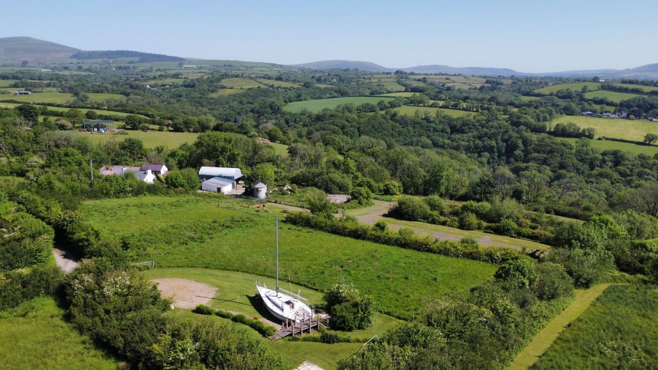 Llanycefn, Clynderwen, SA66