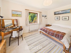 Long Street, Newport, SA42