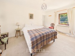 Long Street, Newport, SA42