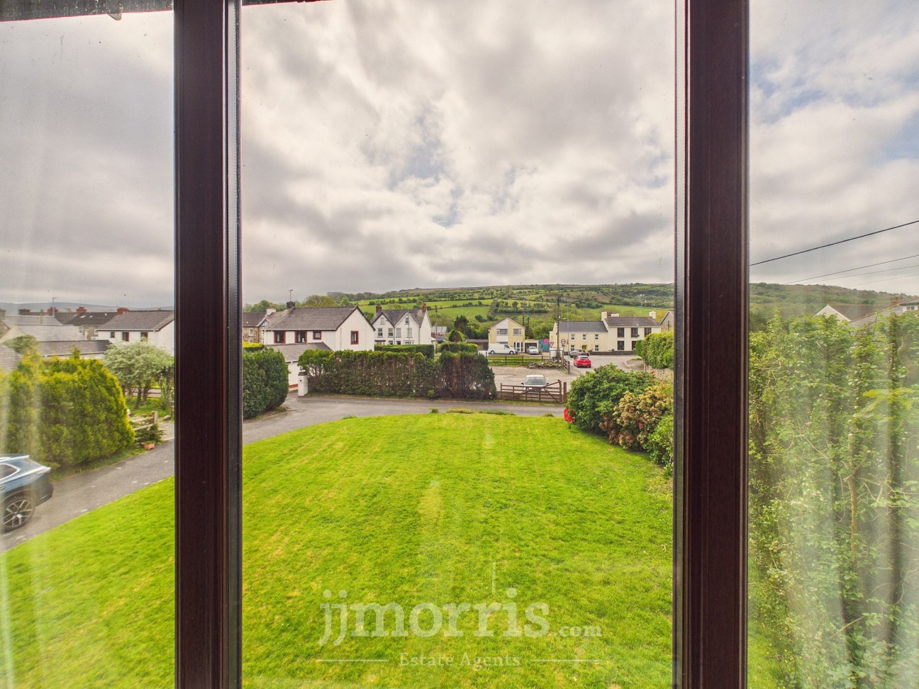 Dinas Cross, Newport, SA42