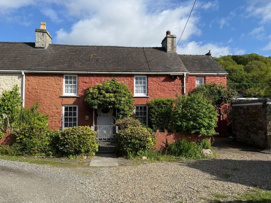 Dinas Cross, Newport, SA42