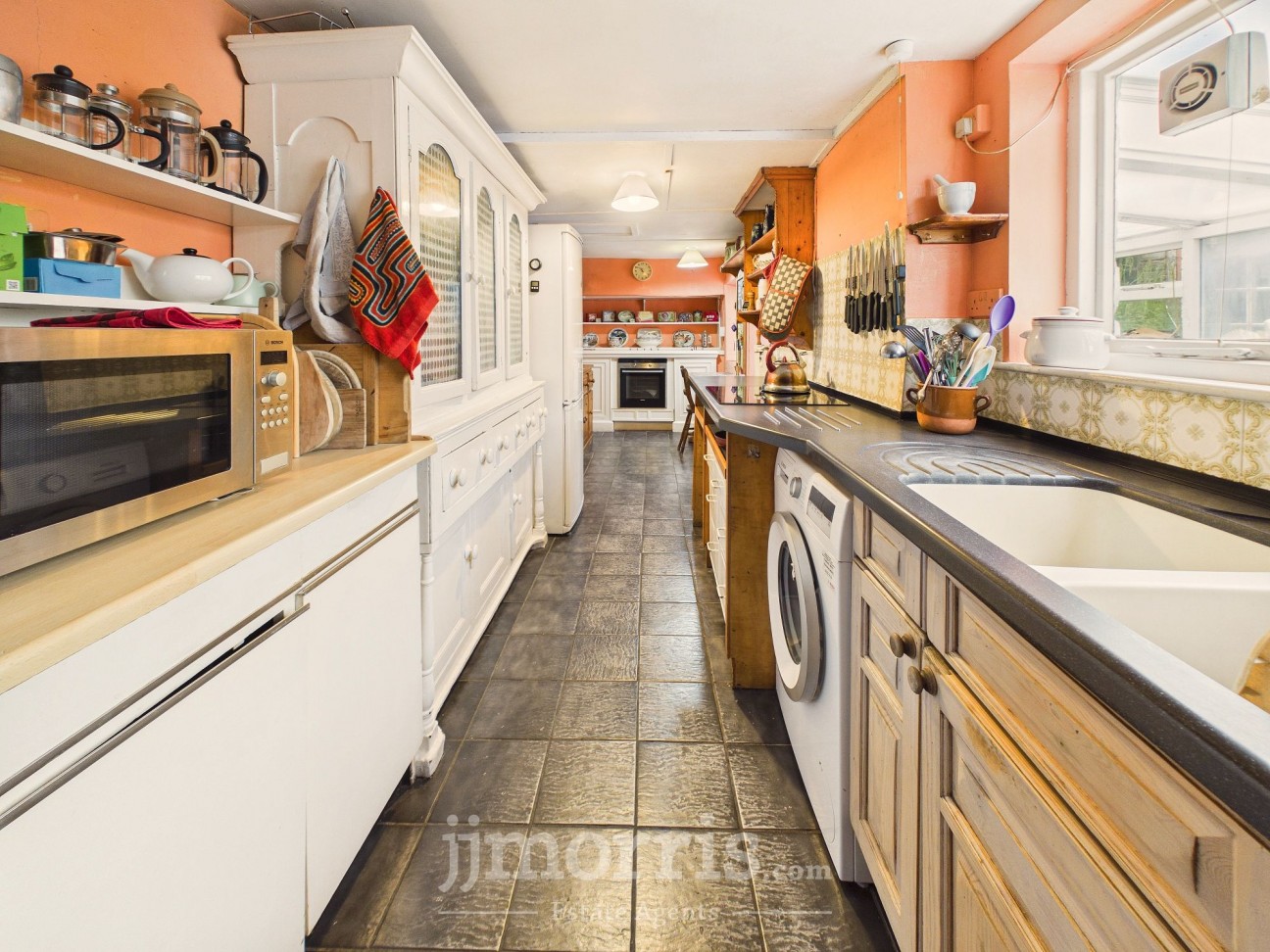 Dinas Cross, Newport, SA42