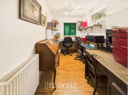 Dinas Cross, Newport, SA42