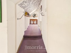 Dinas Cross, Newport, SA42