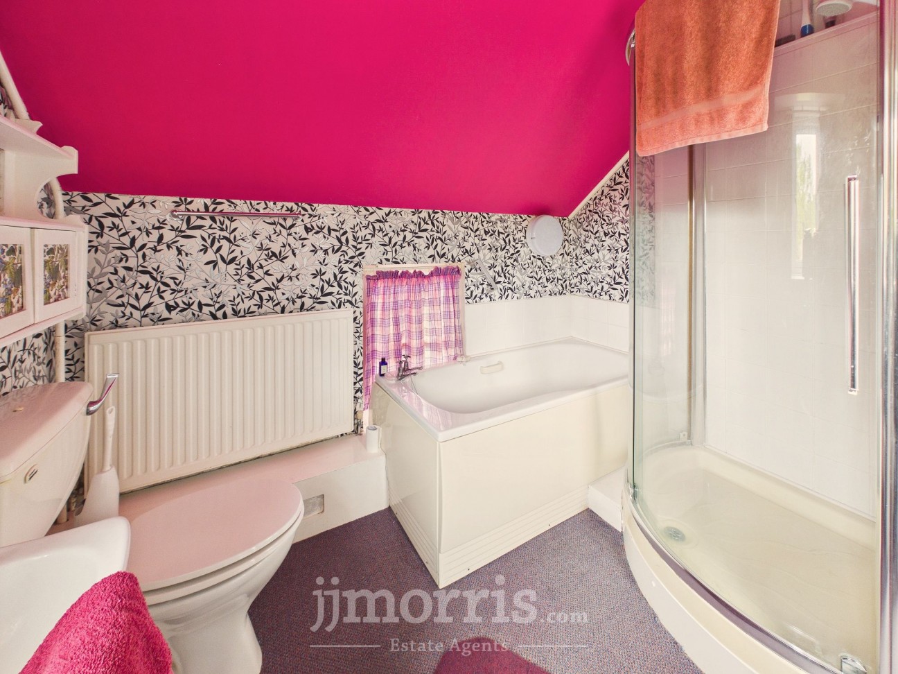 Dinas Cross, Newport, SA42