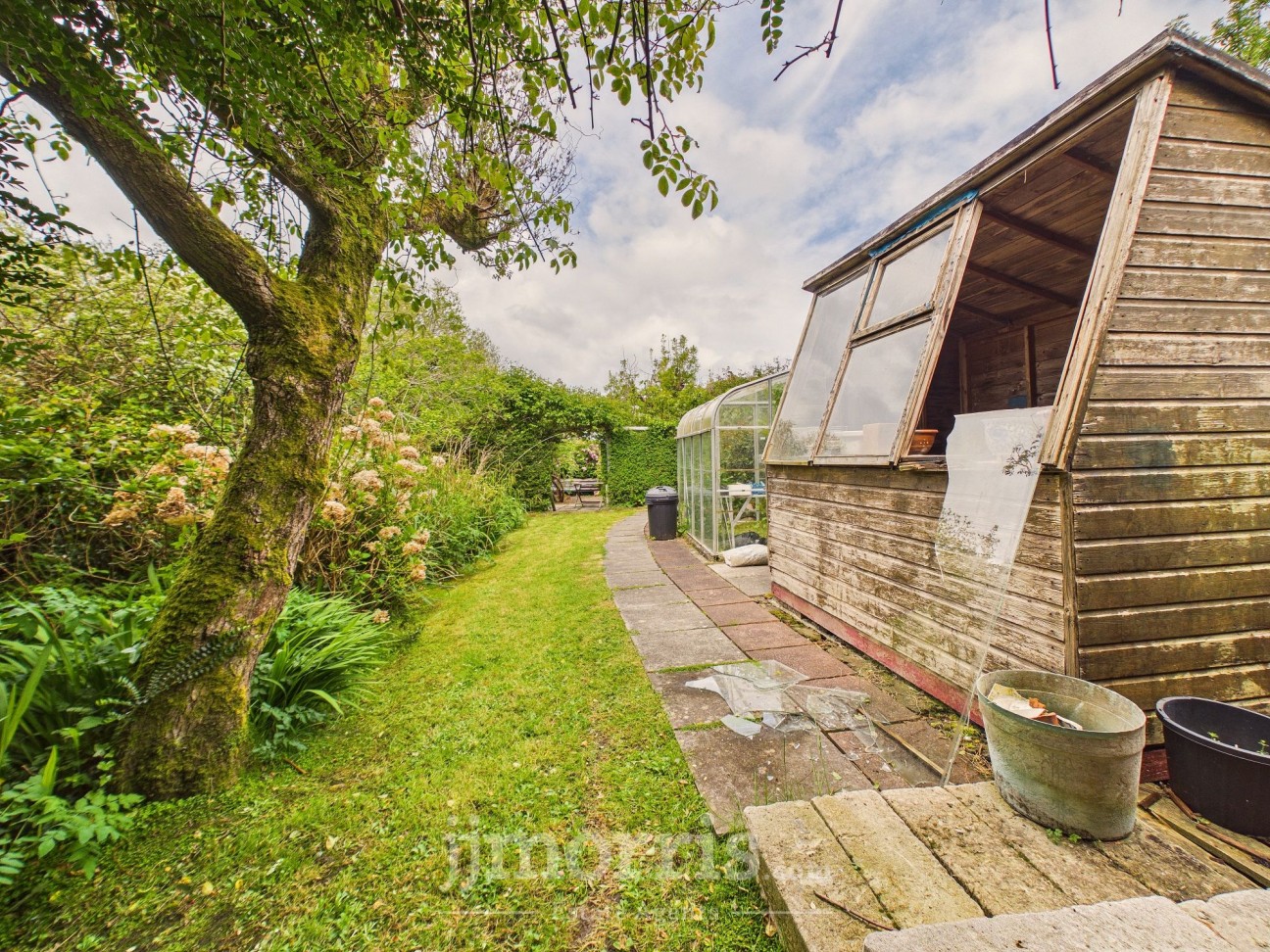 Dinas Cross, Newport, SA42