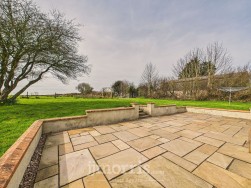 Yerbeston, Kilgetty, SA68