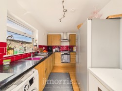 Wallis Street, Fishguard, SA65