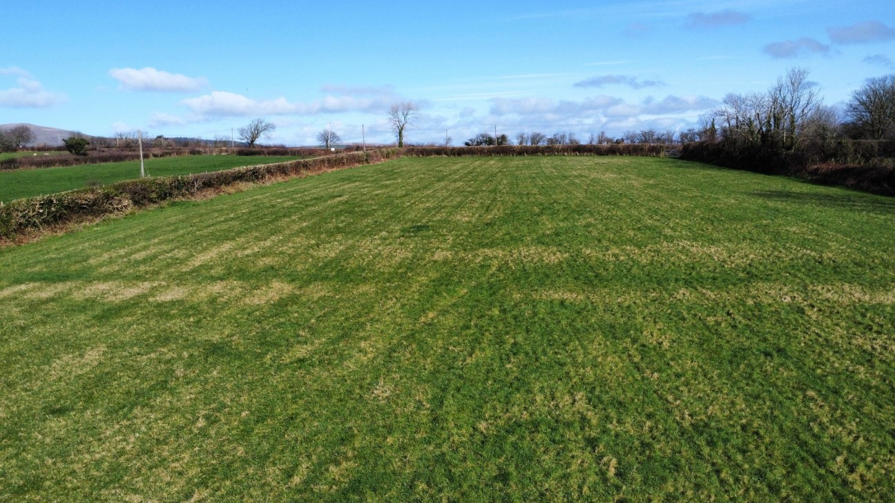 Maenclochog, Clynderwen, SA66