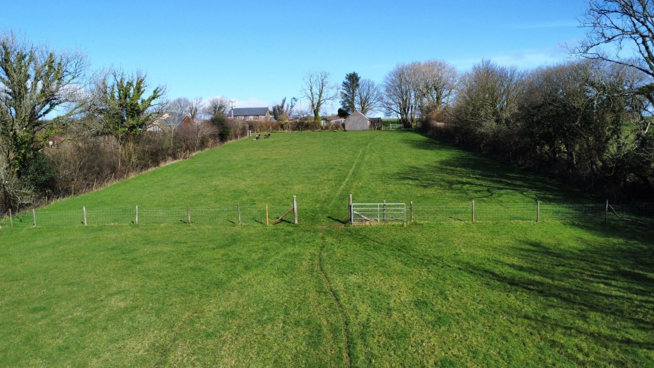 Maenclochog, Clynderwen, SA66