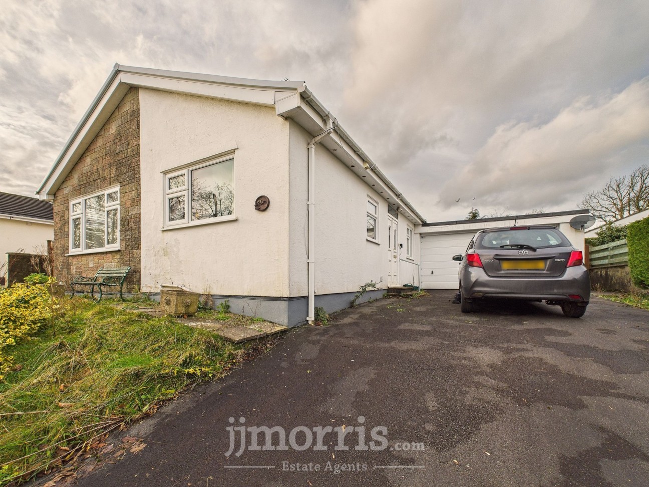 Chapel Road, Crundale, SA62