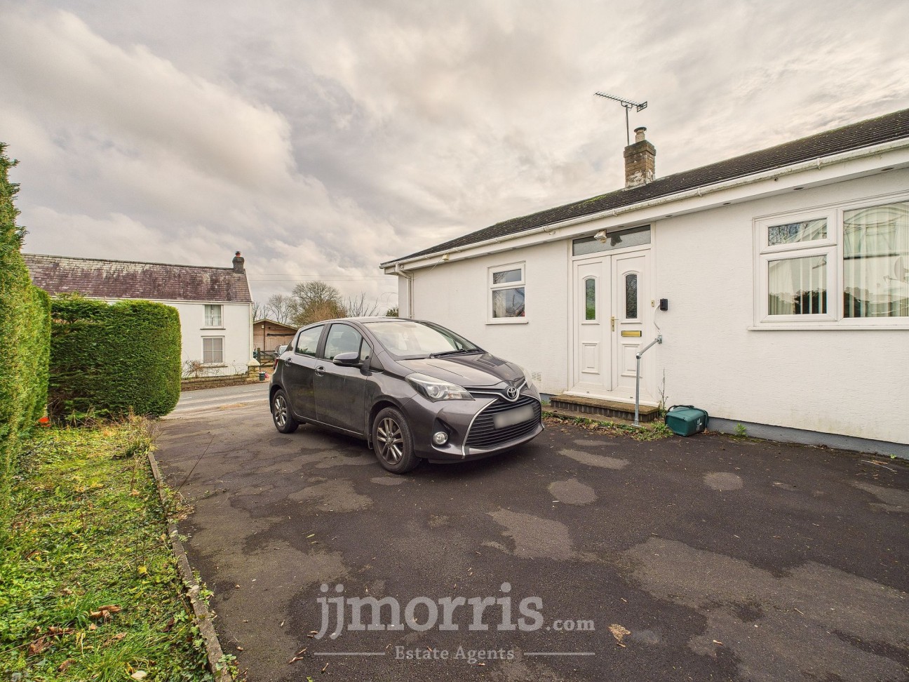 Chapel Road, Crundale, SA62