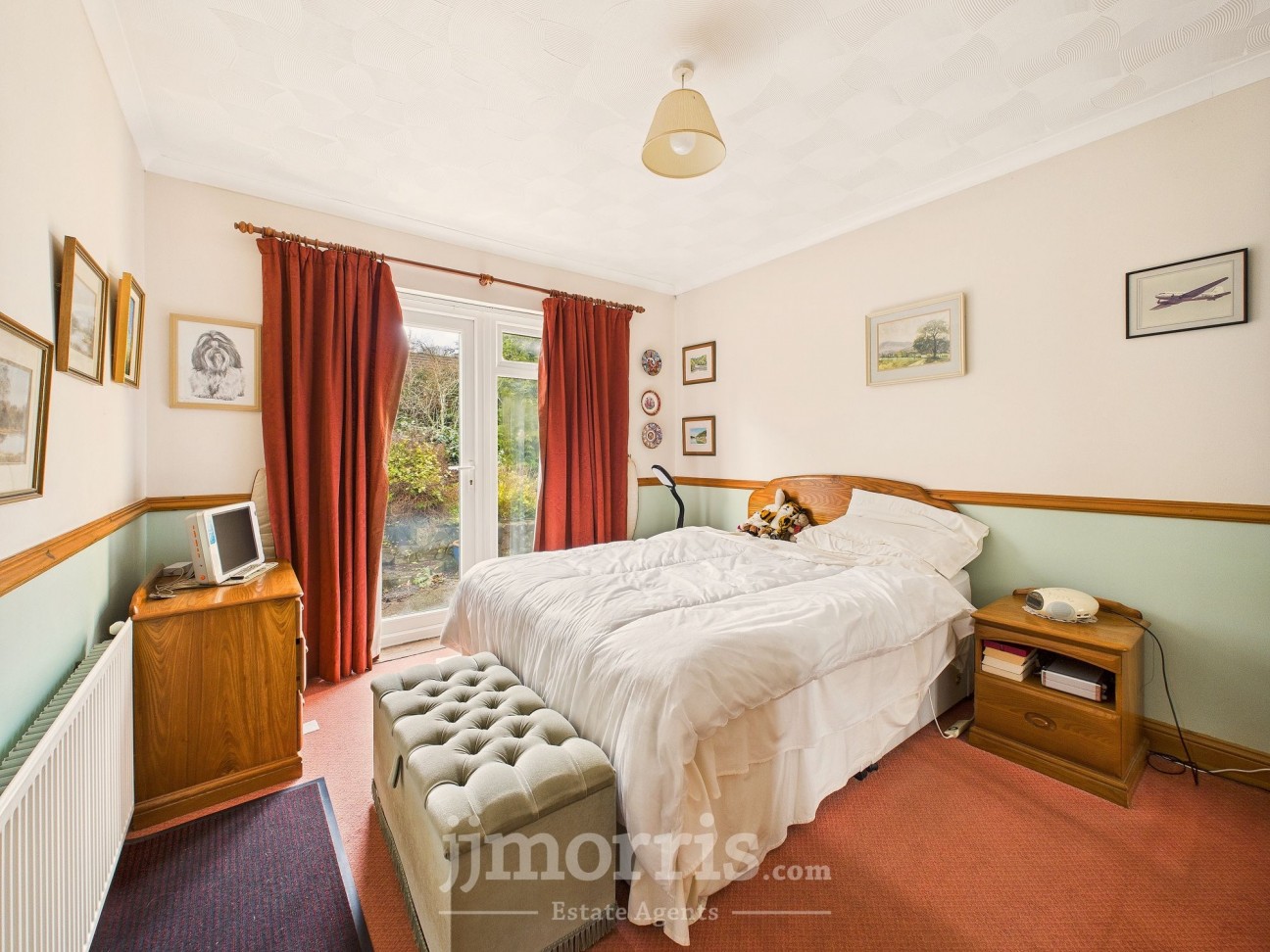 Chapel Road, Crundale, SA62