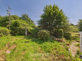 Henfeddau, Llanfyrnach, SA35