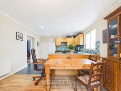 Maenclochog, Clynderwen, SA66