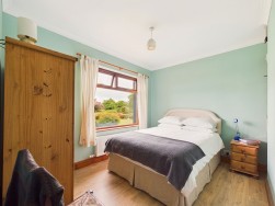 Maenclochog, Clynderwen, SA66
