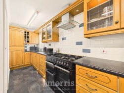 Maesglas, Cardigan, SA43
