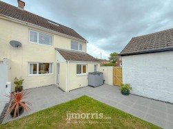Maesglas, Cardigan, SA43