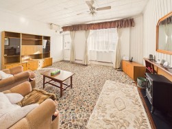 St Davids Road, Letterston, SA62