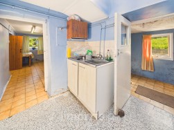 Dinas Cross, Newport, SA42