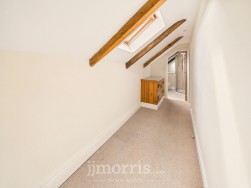 Dinas Cross, Newport, SA42