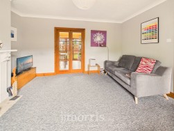 Parc Yr Eglwys, Dinas Cross, SA42