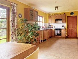 Parc Yr Eglwys, Dinas Cross, SA42