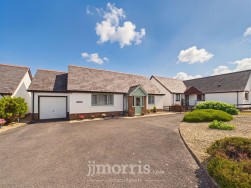 Lon Yr Ysgol, Blaenporth, SA43