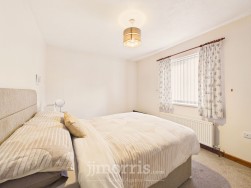 Lon Yr Ysgol, Blaenporth, SA43