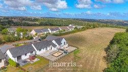 Lon Yr Ysgol, Blaenporth, SA43
