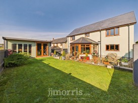 Parc Yr Eos, Hermon, SA36