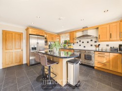 Parc Yr Eos, Hermon, SA36